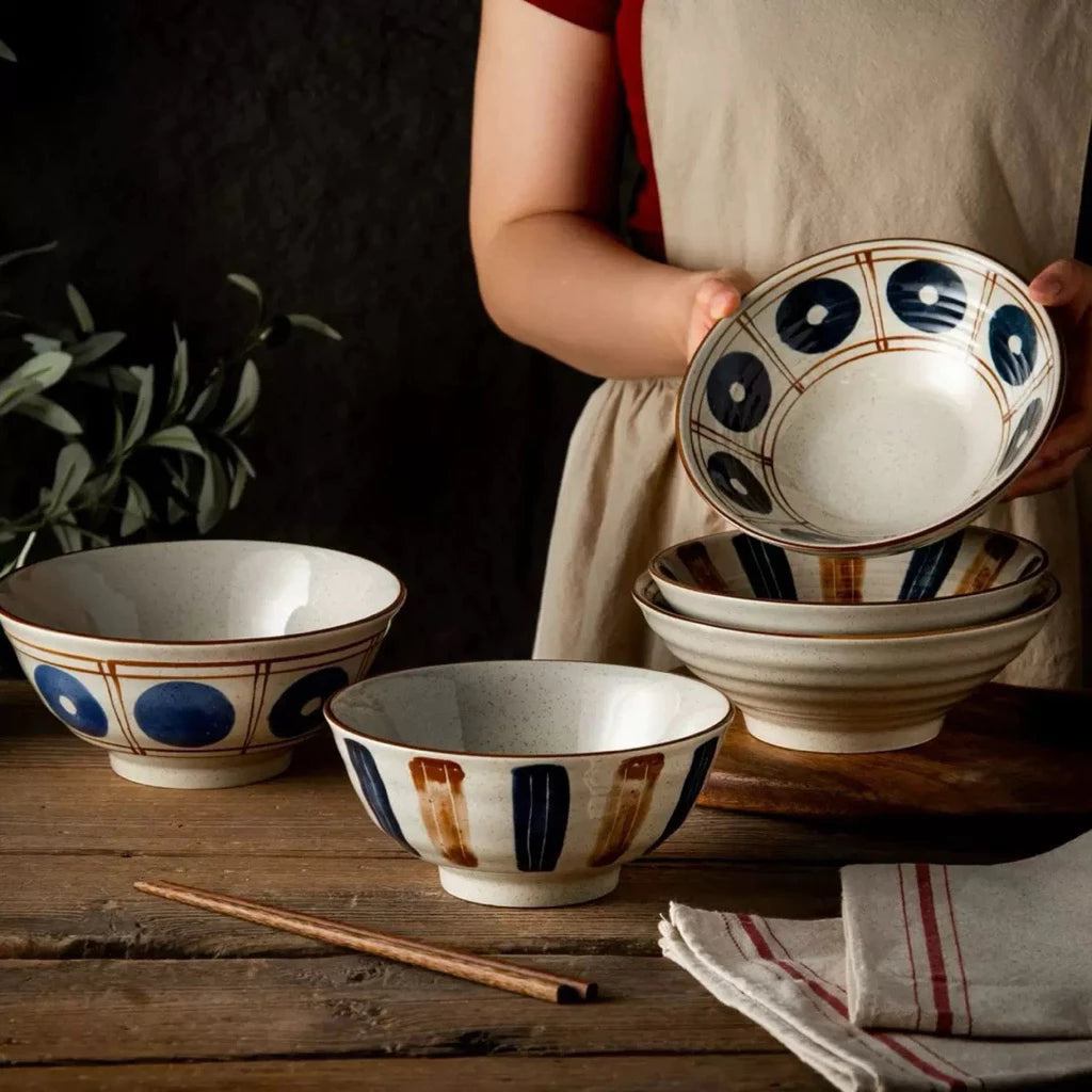 Tô sứ họa tiết độc đáo